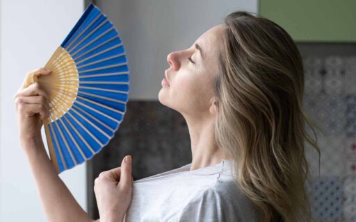 Menopausa precoce: cosa devi sapere e come gestirla