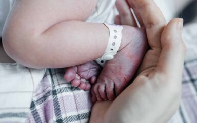 La nascita di mia figlia è stata il momento più bello della mia vita. Grazie, Professore.