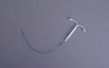Spirale intrauterina: come funziona, quanto è efficace e per chi può essere una buona scelta